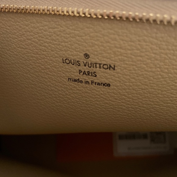 SOLD - Picture 5 of 8